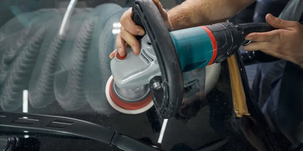 1705316096 Are there any tips for extending the longevity of the shine achieved with car polishing compounds