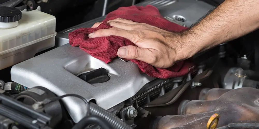 1706082067 How to apply Engine Shine Protector for optimal results