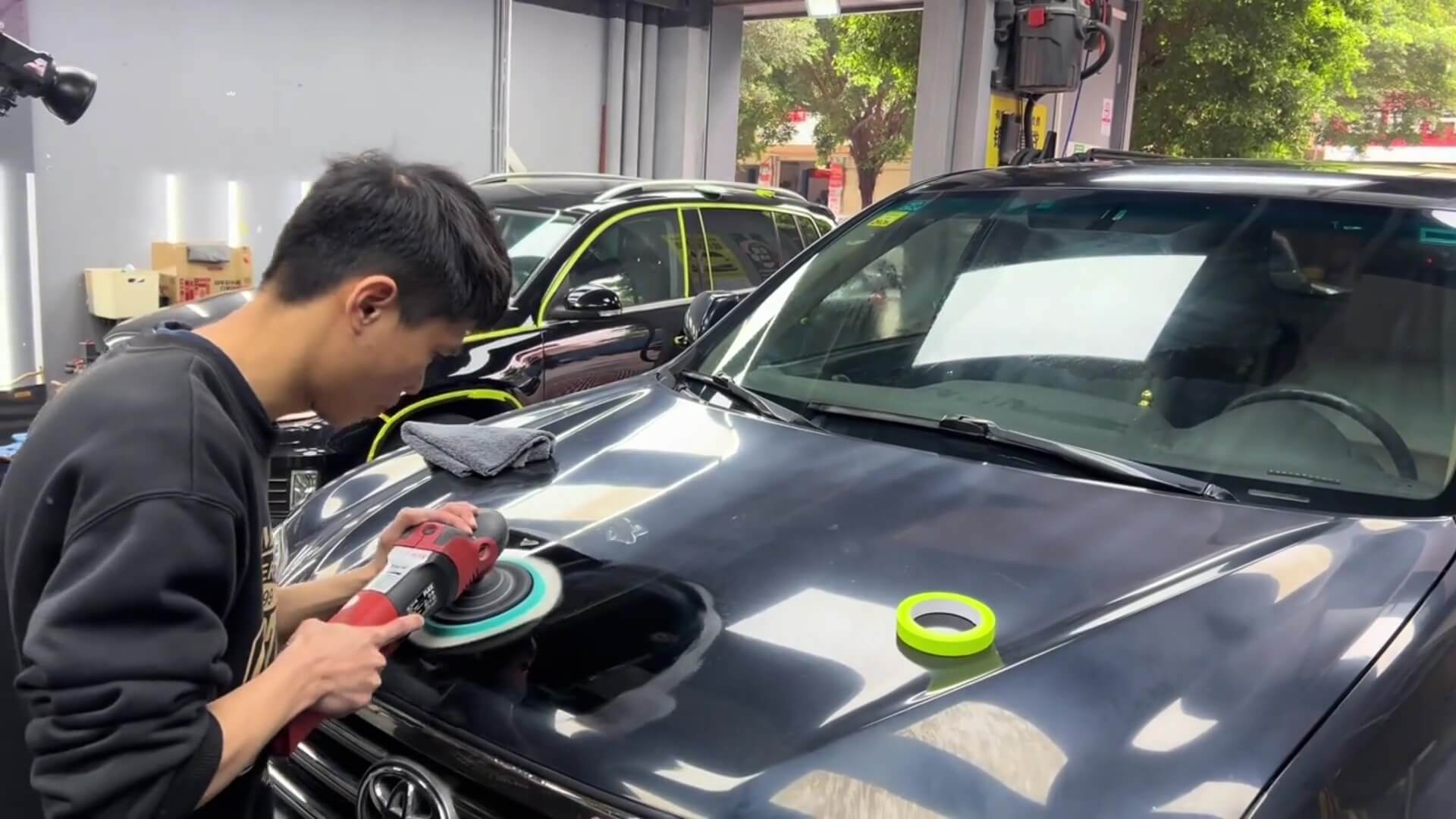 SYBON’s-Superior-Rubbing-Compound-Paste-Advanced-Automotive-Polishing-for-Local-Market-Success