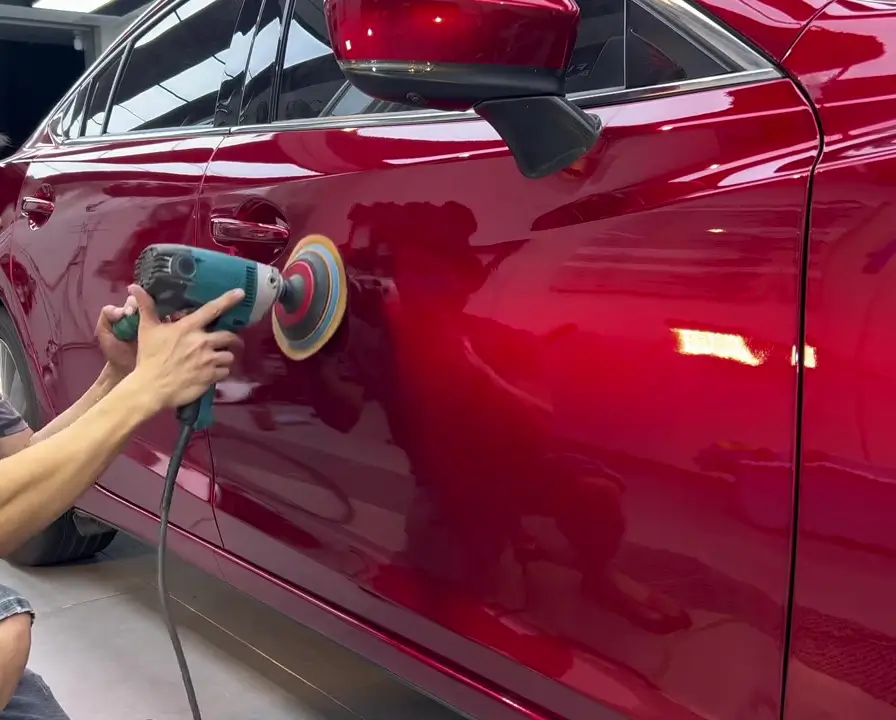 Is-Polishing-Compound-and-Wax-the-Same-Thing-A-pro-guide-for-detailers-and-distributors