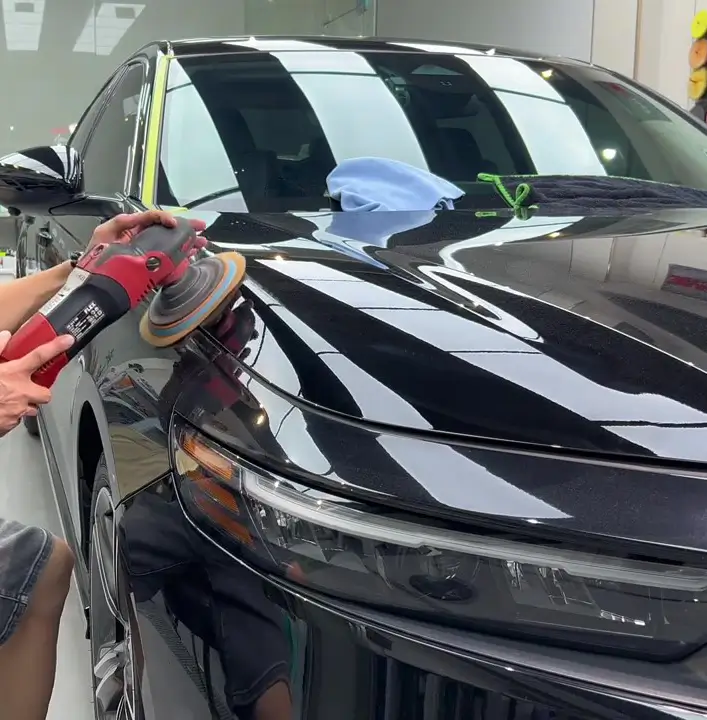 What-Are-Polishing-Compounds-Made-of-A-Complete-Guide-for-Detailers-&-Distributors