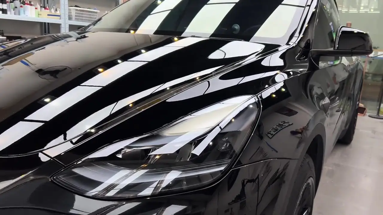 Polish vs Compound to Remove Sanding Marks — Complete Industry Guide 1 Polish-vs-Compound-to-Remove-Sanding-Marks-Complete-Industry-Guide